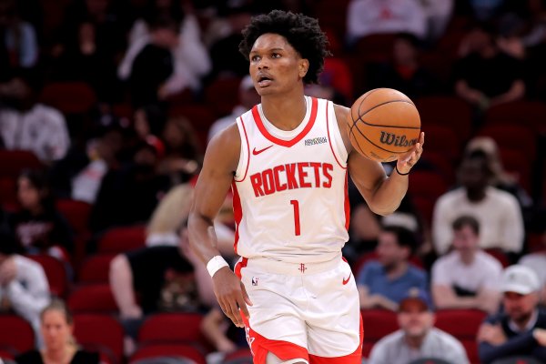 我要配资网股票 冲筐真拦不住！阿门首节出战10分钟 7中6拿到12分3板1助