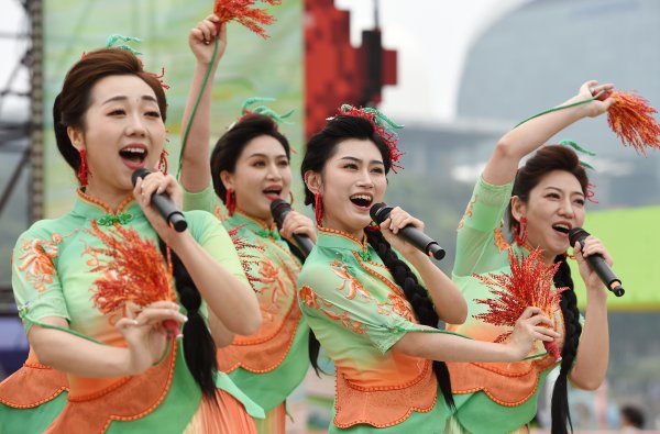 股票配资理财 2026年“广西三月三·八桂嘉年华”开幕(1)